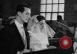 Immagine di Cerimonia di matrimonio Ontario Canada, 1958, secondo 25 filmato di repertorio 65675055749