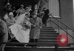 Immagine di Cerimonia di matrimonio Ontario Canada, 1958, secondo 35 filmato di repertorio 65675055749