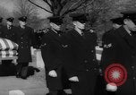 Standbild USA airmen Virginia United States USA, 1959, aus Sekunde 28 historischem Filmmaterial Videoclip 65675055758
