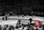 Standbild Indoor-strecke Leichtathletik New York United States USA, 1959, aus Sekunde 11 historischem Filmmaterial Videoclip 65675055766