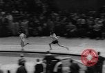 Standbild Indoor-strecke Leichtathletik New York United States USA, 1959, aus Sekunde 47 historischem Filmmaterial Videoclip 65675055766