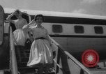 Standbild Mode für Feiertage Niederländische Antillen, 1959, aus Sekunde 10 historischem Filmmaterial Videoclip 65675055775