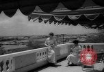 Standbild Mode für Feiertage Niederländische Antillen, 1959, aus Sekunde 24 historischem Filmmaterial Videoclip 65675055775