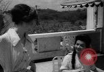 Standbild Mode für Feiertage Niederländische Antillen, 1959, aus Sekunde 27 historischem Filmmaterial Videoclip 65675055775