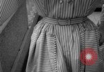 Standbild Mode für Feiertage Niederländische Antillen, 1959, aus Sekunde 37 historischem Filmmaterial Videoclip 65675055775