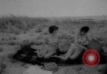 Standbild Mode für Feiertage Niederländische Antillen, 1959, aus Sekunde 49 historischem Filmmaterial Videoclip 65675055775