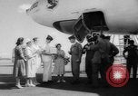 Standbild test ein oraler Polio-Impfstoff (Impfstoff gegen Kinderlähmung) Dade Country Florida USA, 1960, aus Sekunde 39 historischem Filmmaterial Videoclip 65675055782