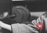 Standbild Familie fallout shelter Design Thomasville Georgia USA, 1960, aus Sekunde 15 historischem Filmmaterial Videoclip 65675055783