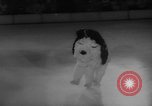 Standbild Ice Capades Atlantic City New Jersey USA, 1959, aus Sekunde 45 historischem Filmmaterial Videoclip 65675055803