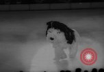 Standbild Ice Capades Atlantic City New Jersey USA, 1959, aus Sekunde 46 historischem Filmmaterial Videoclip 65675055803