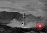 Standbild Rakete gestartet die auf den Mond Sowjetunion, 1959, aus Sekunde 10 historischem Filmmaterial Videoclip 65675055804