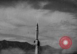 Standbild Rakete gestartet die auf den Mond Sowjetunion, 1959, aus Sekunde 12 historischem Filmmaterial Videoclip 65675055804