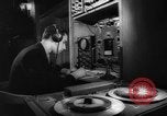 Standbild Rakete gestartet die auf den Mond Sowjetunion, 1959, aus Sekunde 42 historischem Filmmaterial Videoclip 65675055804