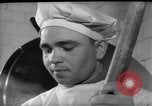 Standbild Armee cook Moskau Russland Sowjetunion, 1961, aus Sekunde 53 historischem Filmmaterial Videoclip 65675055814