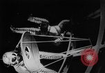 Image travaillant dans l'espace la Russie, 1955, de la seconde 45 séquences d'archives historiques vidéo 65675055822