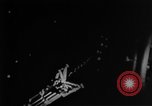 Immagine di Gli astronauti sulla luna La Russia, 1955, secondo 32 filmato di repertorio 65675055825