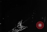 Immagine di Gli astronauti sulla luna La Russia, 1955, secondo 33 filmato di repertorio 65675055825