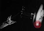 Immagine di Gli astronauti sulla luna La Russia, 1955, secondo 35 filmato di repertorio 65675055825