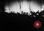 Immagine di Ufficiali dare la parola Washington DC USA, 1963, secondo 4 filmato di repertorio 65675055827