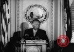 Immagine di Ufficiali dare la parola Washington DC USA, 1963, secondo 16 filmato di repertorio 65675055827