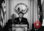 Immagine di Ufficiali dare la parola Washington DC USA, 1963, secondo 37 filmato di repertorio 65675055827