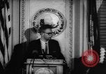 Immagine di Ufficiali dare la parola Washington DC USA, 1963, secondo 51 filmato di repertorio 65675055827