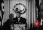 Immagine di Ufficiali dare la parola Washington DC USA, 1963, secondo 59 filmato di repertorio 65675055827