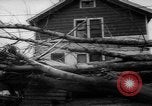 Immagine di Danni da tornado Waterbury Connecticut USA, 1962, secondo 34 filmato di repertorio 65675055835
