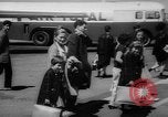 Standbild europäischen Flüchtlinge Algerien, 1962, aus Sekunde 53 historischem Filmmaterial Videoclip 65675055838