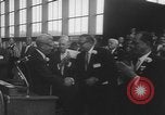 Immagine di Display ufficiale delle merci Oregon United States USA, 1962, secondo 5 filmato di repertorio 65675055840