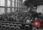 Immagine di Display ufficiale delle merci Oregon United States USA, 1962, secondo 23 filmato di repertorio 65675055840