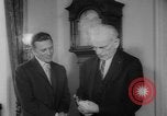 Image Kirk Douglas Washington DC USA, 1962, de la seconde 12 séquences d'archives historiques vidéo 65675055846