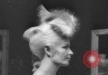 Image Coiffure Contest Hongrie, 1962, de la seconde 57 séquences d'archives historiques vidéo 65675055848