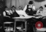 Immagine di Dito wrestling Germania, 1962, secondo 43 filmato di repertorio 65675055849