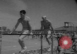 Immagine di Fisica programma fitness Carmichael California USA, 1962, secondo 38 filmato di repertorio 65675055850