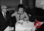 Image Communion Masse Petit-déjeuner New York City USA, 1962, de la seconde 46 séquences d'archives historiques vidéo 65675055869