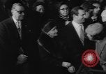 Image cérémonie de mariage Predappio Italie, 1962, de la seconde 10 séquences d'archives historiques vidéo 65675055870