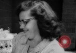 Standbild Frau Bernard Gallagher Washington DC USA, 1962, aus Sekunde 43 historischem Filmmaterial Videoclip 65675055877