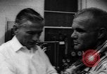 Immagine di John Glenn e amicizia 7 Cape Canaveral Florida USA, 1962, secondo 22 filmato di repertorio 65675055882