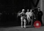 Immagine di John Glenn e amicizia 7 Cape Canaveral Florida USA, 1962, secondo 45 filmato di repertorio 65675055882