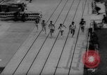 Immagine di Pista coperta campo e soddisfare California United States USA, 1962, secondo 19 filmato di repertorio 65675055885