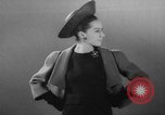 Image défilé Paris France, 1963, de la seconde 13 séquences d'archives historiques vidéo 65675055909