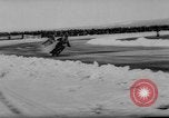 Image Courses automobiles sur Frozen Lake Eibsee Allemagne, 1963, de la seconde 24 séquences d'archives historiques vidéo 65675055910