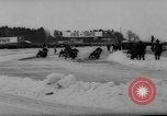 Image Courses automobiles sur Frozen Lake Eibsee Allemagne, 1963, de la seconde 31 séquences d'archives historiques vidéo 65675055910