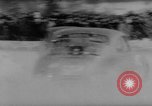 Image Courses automobiles sur Frozen Lake Eibsee Allemagne, 1963, de la seconde 60 séquences d'archives historiques vidéo 65675055910
