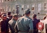 Immagine di La vittoria nella Giornata dell'Europa Germania, 1945, secondo 28 filmato di repertorio 65675055912