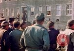 Immagine di La vittoria nella Giornata dell'Europa Germania, 1945, secondo 29 filmato di repertorio 65675055912