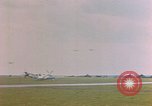 Image aérodrome américain Allemagne, 1945, de la seconde 18 séquences d'archives historiques vidéo 65675055913