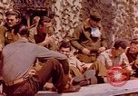 Image Activités des hommes Allemagne, 1945, de la seconde 28 séquences d'archives historiques vidéo 65675055914