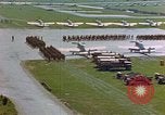 Immagine di Campo di aviazione americana Germania, 1945, secondo 18 filmato di repertorio 65675055916